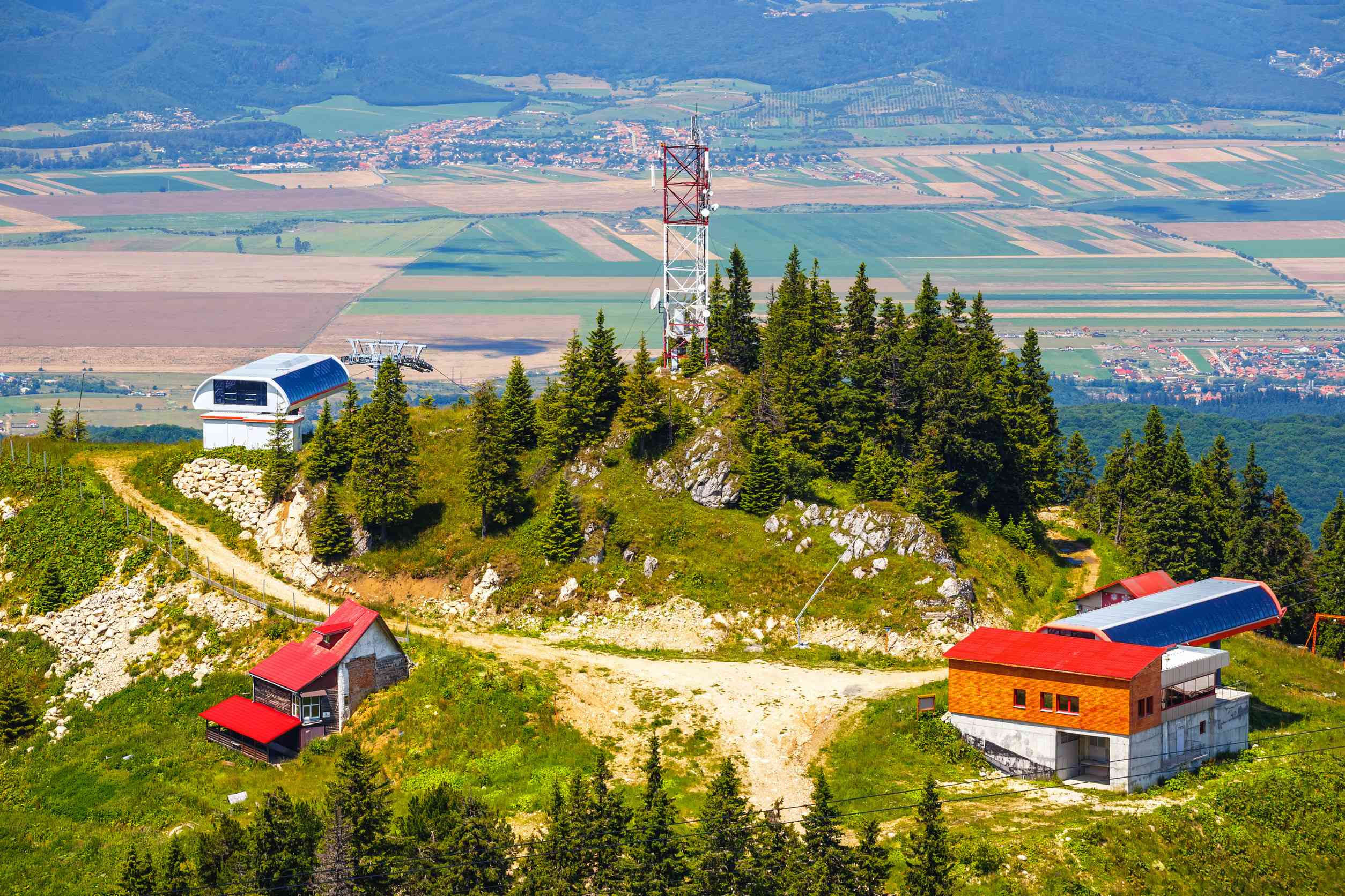 Mountain Ski Resort In Postavarul Massif Poiana Brasov Romania